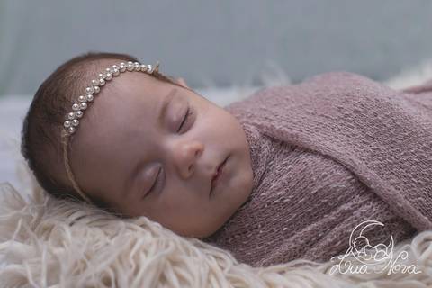 bebe dormindo 2 meses acompanhamento'