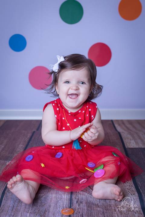 bebe 6 meses 7 meses sorrindo baby acompanhamento carnaval'