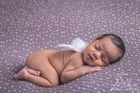 foto de anjinho newborn recem nascido'