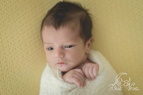 bebe newborn acordado recem nascido'