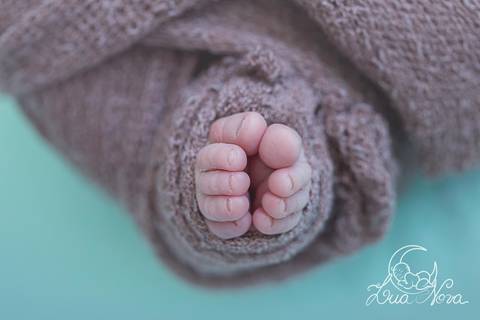 detalhe dos pés ensaio newborn brasilia'