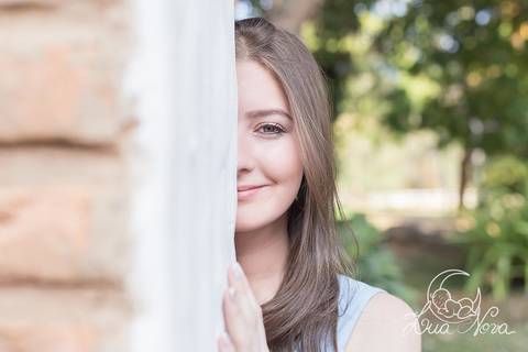 olho verde retrato meio rosto'