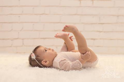 bebe deitado ensaio acompanhamento 8 meses brasília brasilia'