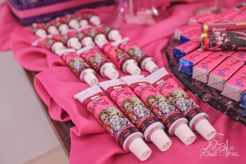 brigadeiro de bisnaga aniversário infantil festa infantil brasilia trakinagem'