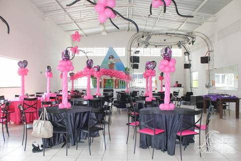 mesa dos convidados festa mosnter high festa infantil brasilia trakinagem'