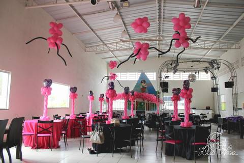 mesas dos convidados festa infantil da monster high brasilia trakinagem'
