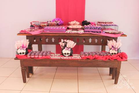 mesa de doces monter high festa infantil brasilia trakinagem'