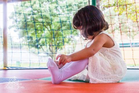 maria laura na cama elástica festa infantil brasilia'