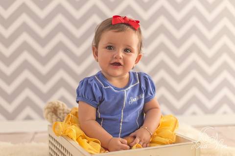 bebe olívia baby 8 meses branca de neve acompanhamento brasilia'