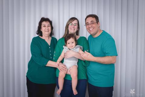 baby bebê bebe família familia brasília brasilia df distrito federal book fotografo fotógrafa fotografa acompanhamento fotografia melhor leticia franco letícia a no com a vovó mamãe e papai'