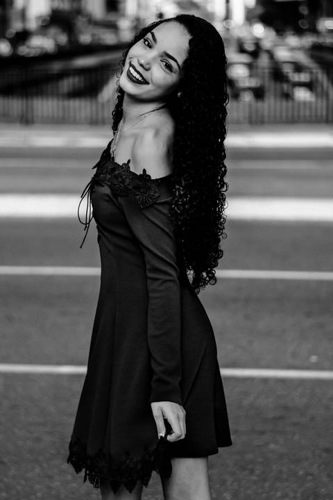 ensaios 15 anos debutante fotografia preto e branco'