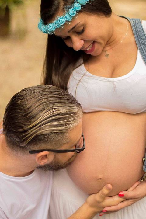 Ensaio gestante no fusquinha em São Paulo, ensaio de grávida, ensaio em familia, fotógrafo de família em são paulo'