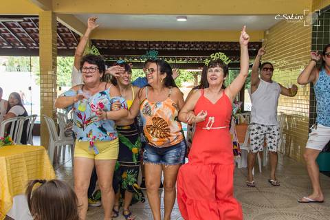 A festa está uma uva'