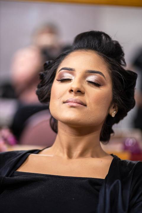 Inspiração e ideias criativas de fotos fotográfico de making of da noiva'