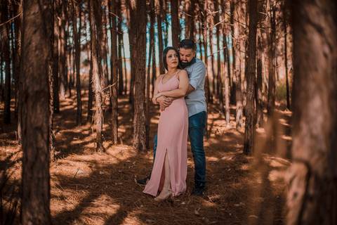 Inspiração e ideias criativas ensaio fotográfico pré casamento pré wedding de casal em São Roque - SP'