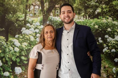 Inspirações e criatividade de fotos de casamento no civil com familiares na cidade de Barueri - São Paulo'
