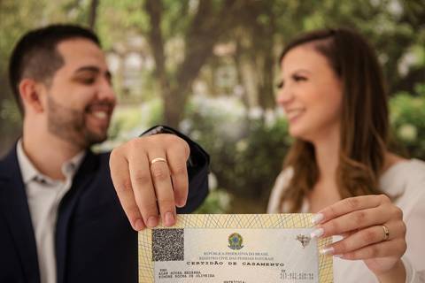 Inspirações e criatividade de fotos de casamento no civil com familiares na cidade de Barueri - São Paulo'