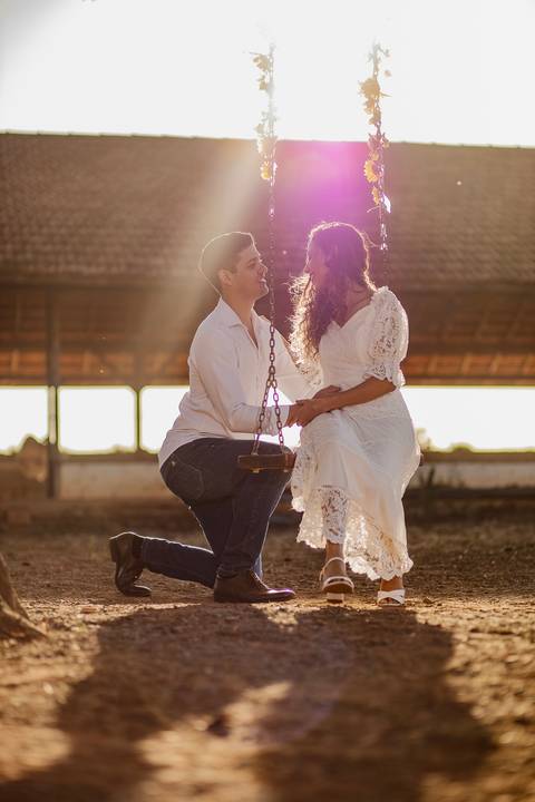 As melhores ideias e inspirações criativas de fotos para ensaio pré wedding na cidade das flores Holambra - SP'