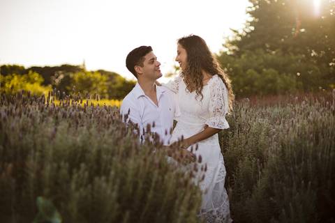 As melhores ideias e inspirações criativas de fotos para ensaio pré wedding na cidade das flores Holambra - SP'