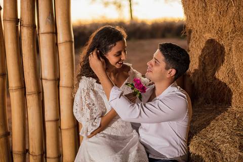 As melhores ideias e inspirações criativas de fotos para ensaio pré wedding na cidade das flores Holambra - SP'