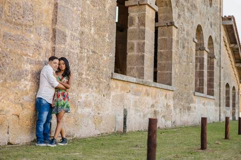 As melhores ideias e inspirações criativas de fotos para ensaio pré wedding no estilo rustico Fazenda Ipanema - SP'