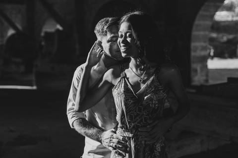 As melhores ideias e inspirações criativas de fotos para ensaio pré wedding no estilo rustico Fazenda Ipanema - SP'