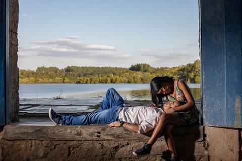 As melhores ideias e inspirações criativas de fotos para ensaio pré wedding no estilo rustico Fazenda Ipanema - SP'