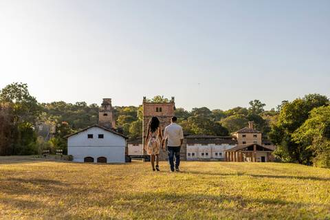 As melhores ideias e inspirações criativas de fotos para ensaio pré wedding no estilo rustico Fazenda Ipanema - SP'