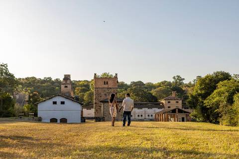 As melhores ideias e inspirações criativas de fotos para ensaio pré wedding no estilo rustico Fazenda Ipanema - SP'