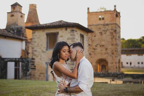 As melhores ideias e inspirações criativas de fotos para ensaio pré wedding no estilo rustico Fazenda Ipanema - SP'