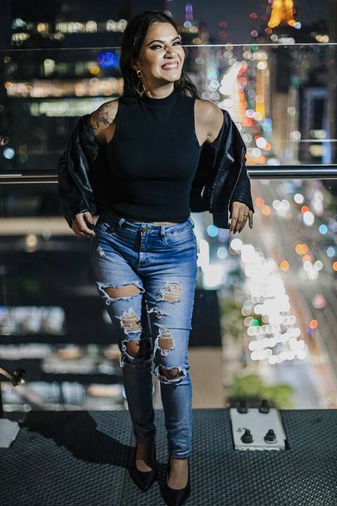 As melhores ideias e inspirações criativas de ensaio girl power ensaio girl boss Ensaio Fotográfico Feminino na Sesc Paulista - Avenida Paulista - SP '