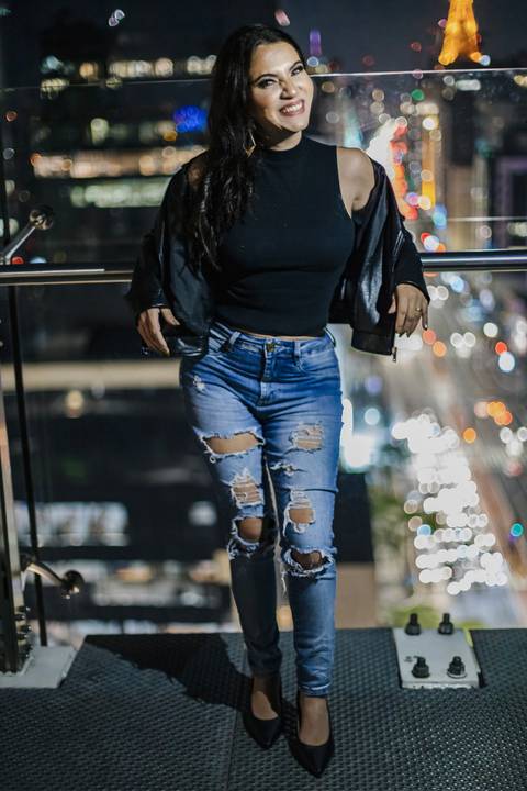 As melhores ideias e inspirações criativas de ensaio girl power ensaio girl boss Ensaio Fotográfico Feminino na Sesc Paulista - Avenida Paulista - SP '