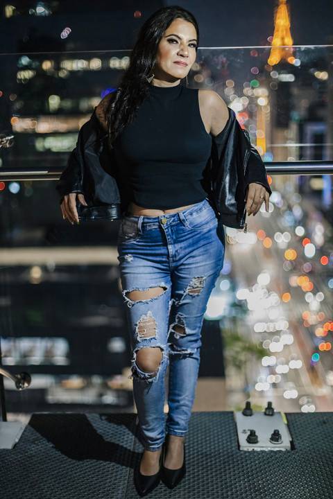 As melhores ideias e inspirações criativas de ensaio girl power ensaio girl boss Ensaio Fotográfico Feminino na Sesc Paulista - Avenida Paulista - SP '