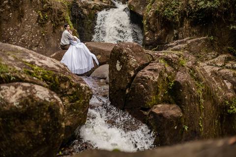 As melhores ideias e inspirações criativas de fotos para ensaio pré wedding na cidade São Francisco Xavier - SP'