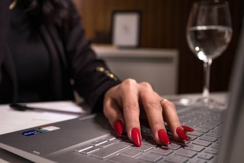 As melhores ideias e inspirações criativas de fotos para ensaio feminino'