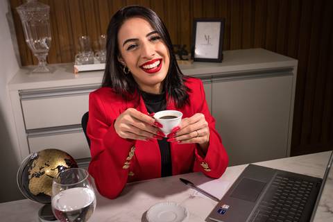 As melhores ideias e inspirações criativas de fotos para ensaio feminino'