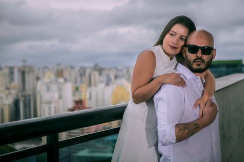 As melhores ideias e inspirações criativas de fotos para ensaio pré wedding Heliponto - São Paulo'