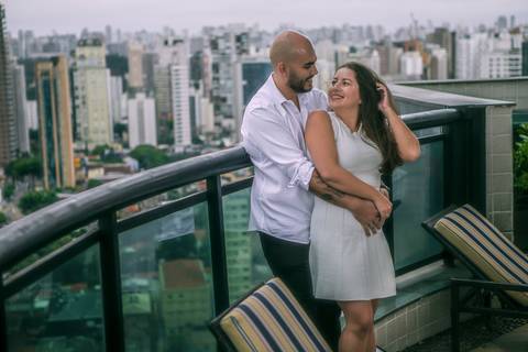 As melhores ideias e inspirações criativas de fotos para ensaio pré wedding Heliponto - São Paulo'