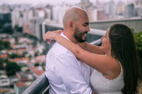 As melhores ideias e inspirações criativas de fotos para ensaio pré wedding Heliponto - São Paulo'