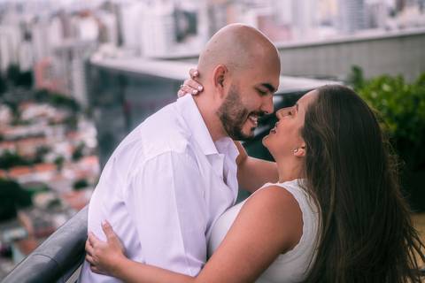 As melhores ideias e inspirações criativas de fotos para ensaio pré wedding Heliponto - São Paulo'