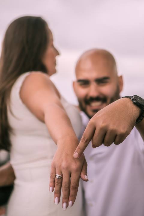 As melhores ideias e inspirações criativas de fotos para ensaio pré wedding Heliponto - São Paulo'