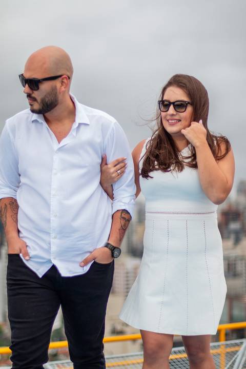 As melhores ideias e inspirações criativas de fotos para ensaio pré wedding Heliponto - São Paulo'