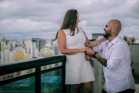As melhores ideias e inspirações criativas de fotos para ensaio pré wedding Heliponto - São Paulo'