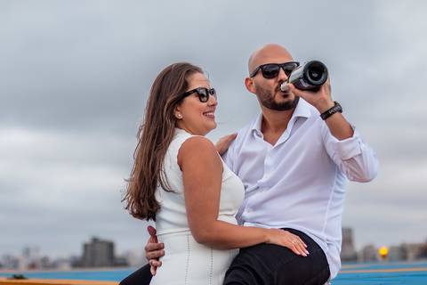 As melhores ideias e inspirações criativas de fotos para ensaio pré wedding Heliponto - São Paulo'