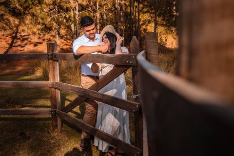 As melhores ideias e inspirações criativas de fotos para ensaio pré wedding no Sítio das Borboletas - SP'
