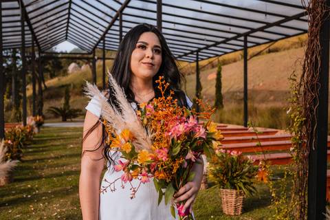 As melhores ideias e inspirações criativas de fotos para ensaio pré wedding no Sítio das Borboletas - SP'