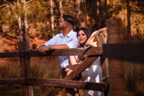 As melhores ideias e inspirações criativas de fotos para ensaio pré wedding no Sítio das Borboletas - SP'