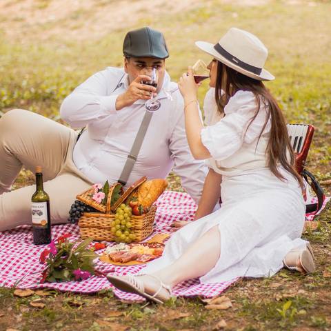 As melhores ideias e inspirações criativas de fotos para ensaio pré wedding em São Roque - SP'