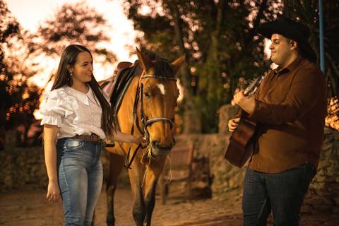 As melhores ideias e inspirações criativas de fotos para ensaio pré wedding em São Roque - SP'