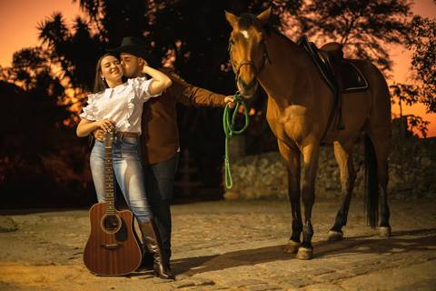 As melhores ideias e inspirações criativas de fotos para ensaio pré wedding em São Roque - SP'